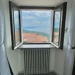 I Tre Fratelli - 2Br, Garden,Lake Appartement *