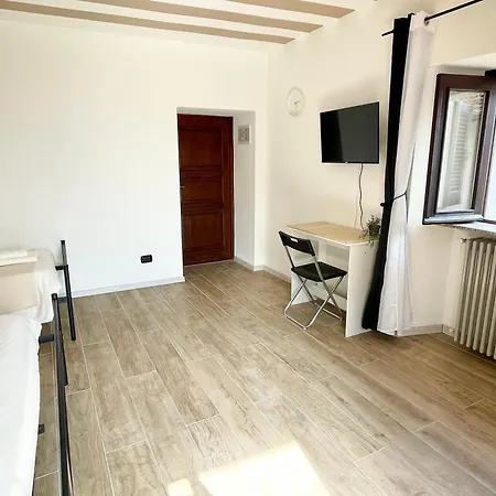 I Tre Fratelli - 2Br, Garden,Lake Appartement *